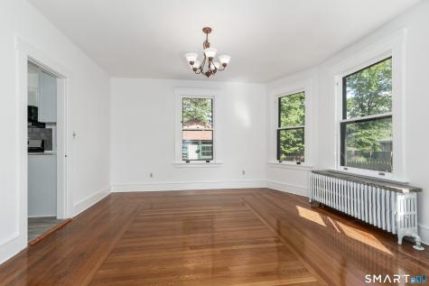 813 Edgewood Avenue New Haven CT 06515