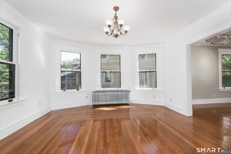 813 Edgewood Avenue New Haven CT 06515