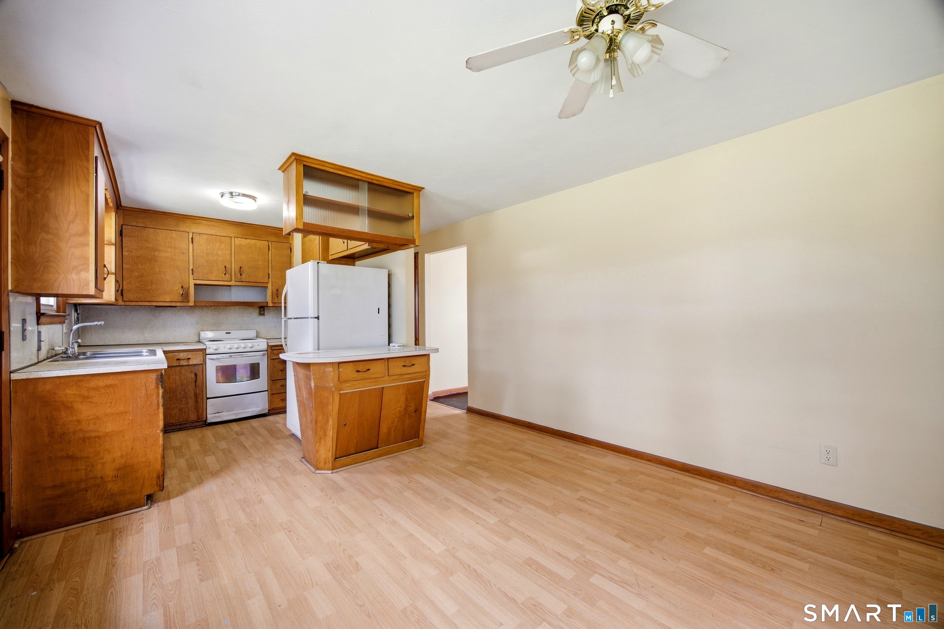 12 Southwood Drive West Hartford CT 06110