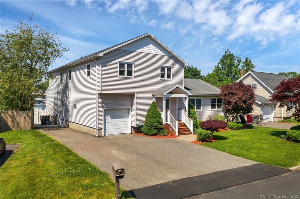 9 Cardinal Lane Naugatuck CT 06770