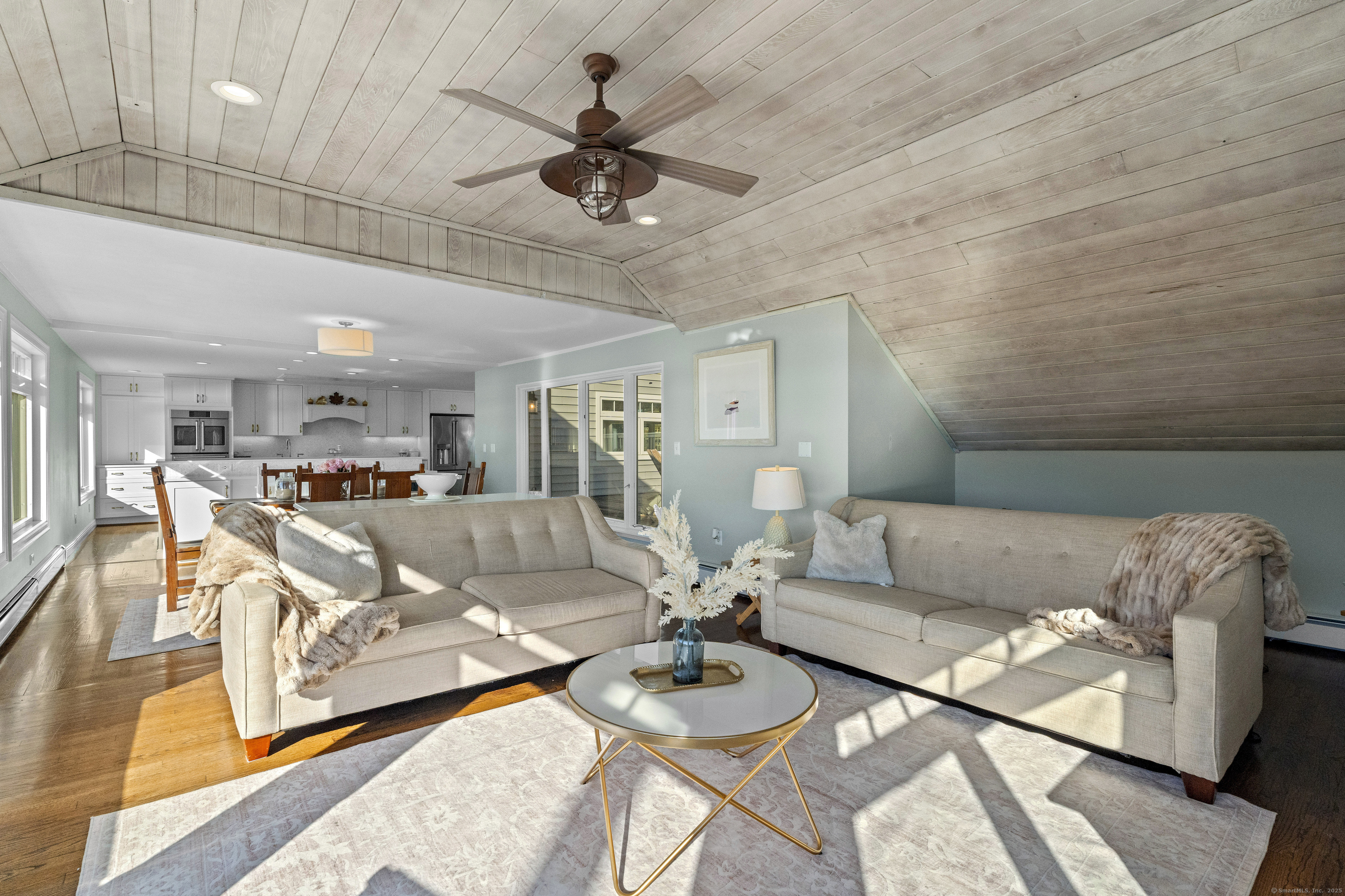 21 Harbor Street Branford CT 06405