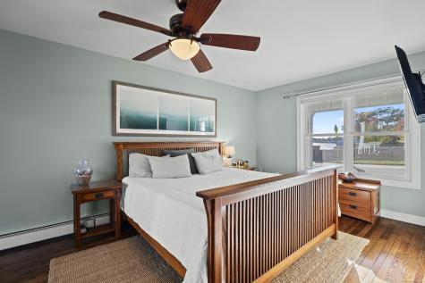 21 Harbor Street Branford CT 06405