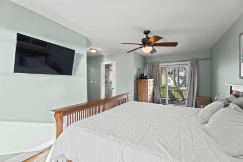 21 Harbor Street Branford CT 06405