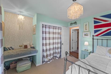 21 Harbor Street Branford CT 06405