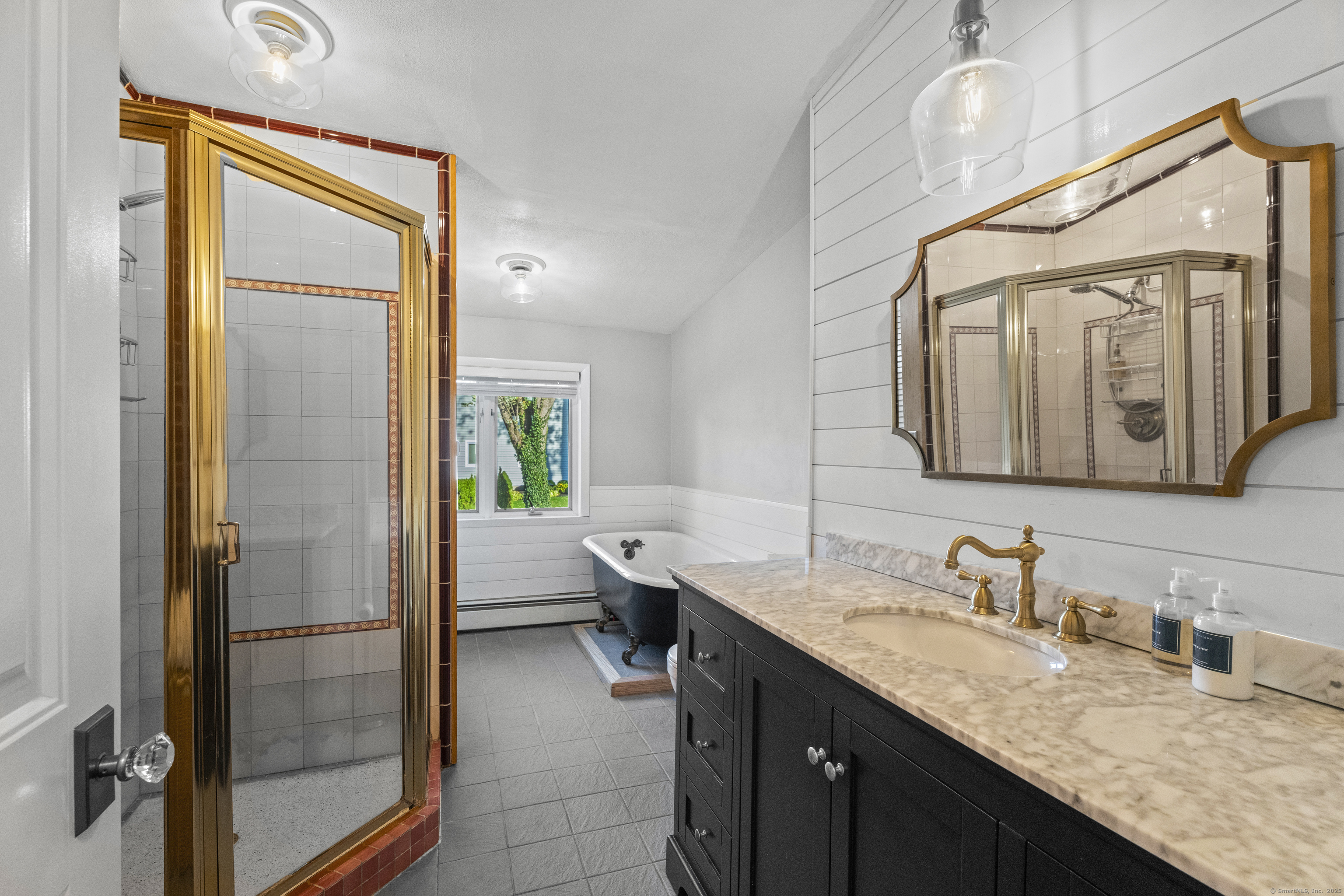 21 Harbor Street Branford CT 06405