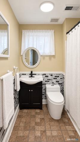 431 Jane Street Bridgeport CT 06608