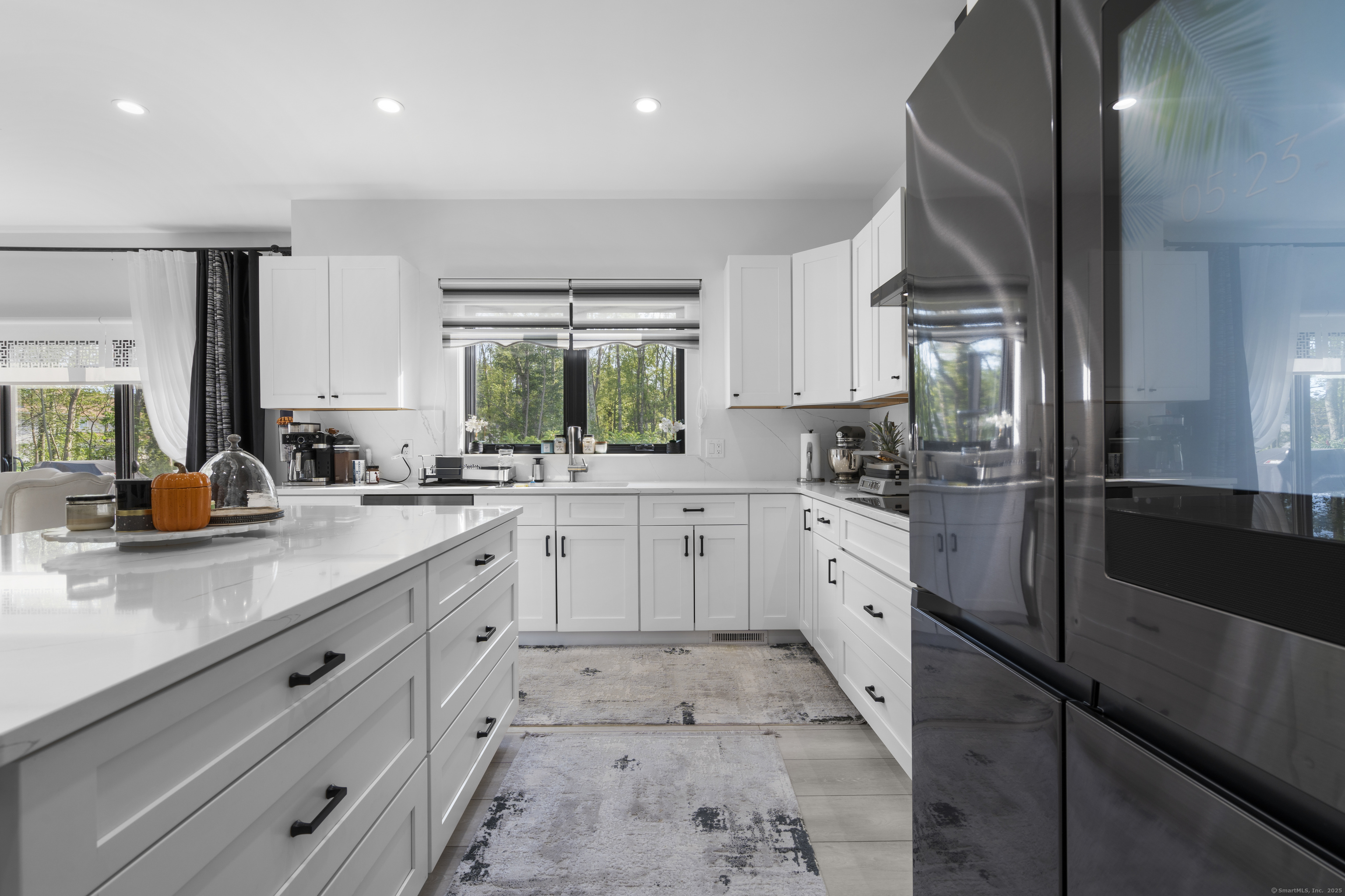 6 Vinnie Drive Wethersfield CT 06109