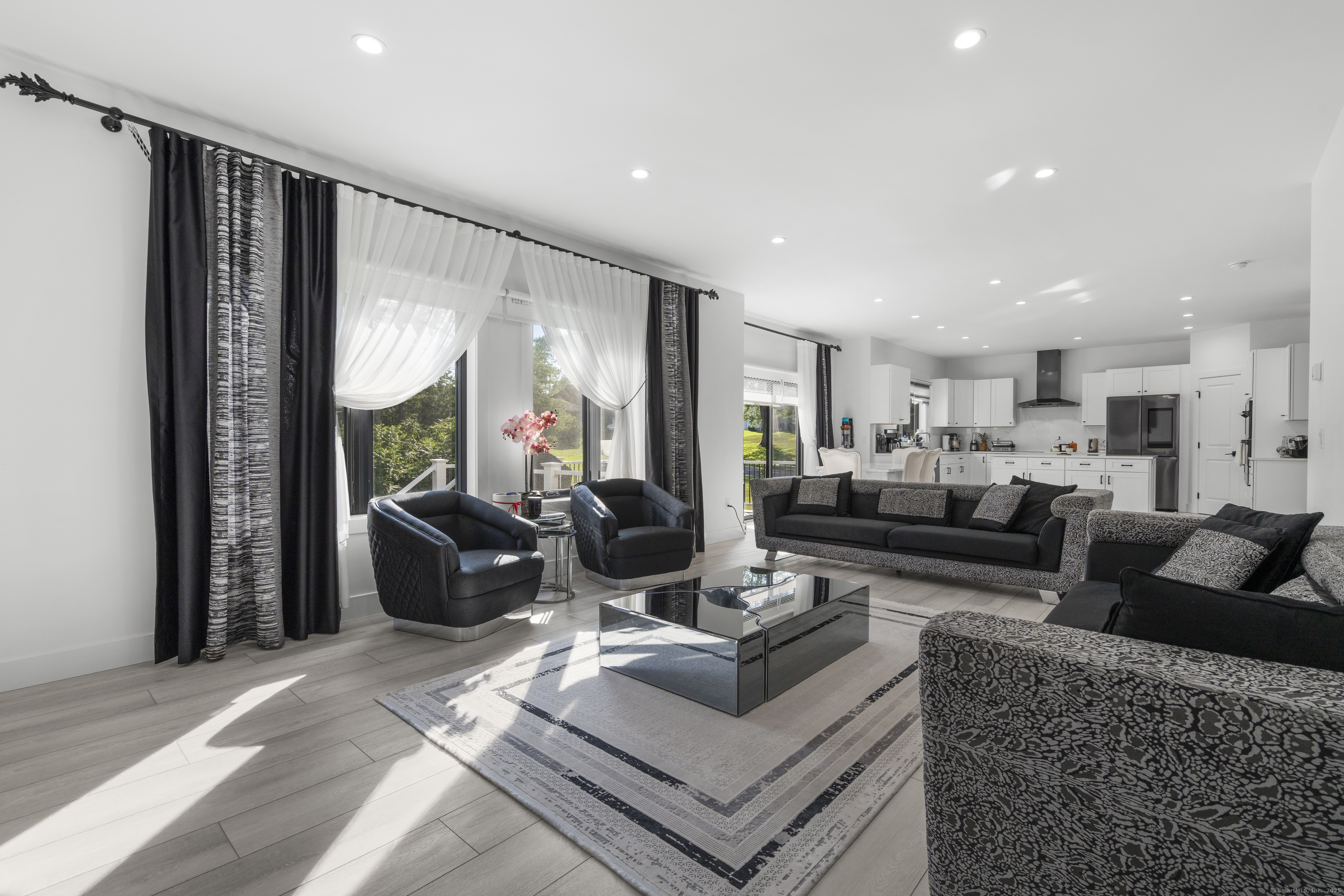 6 Vinnie Drive Wethersfield CT 06109