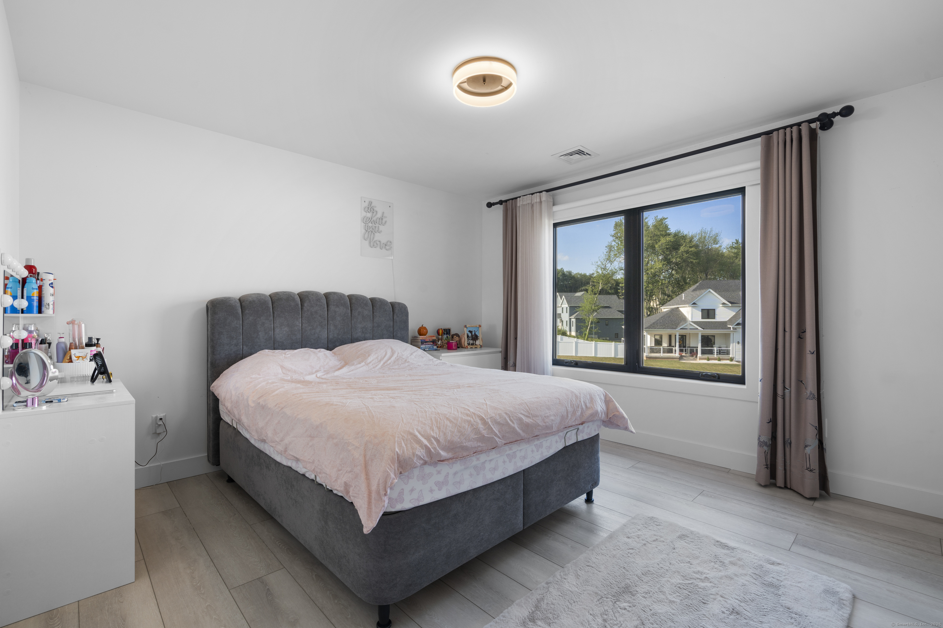 6 Vinnie Drive Wethersfield CT 06109