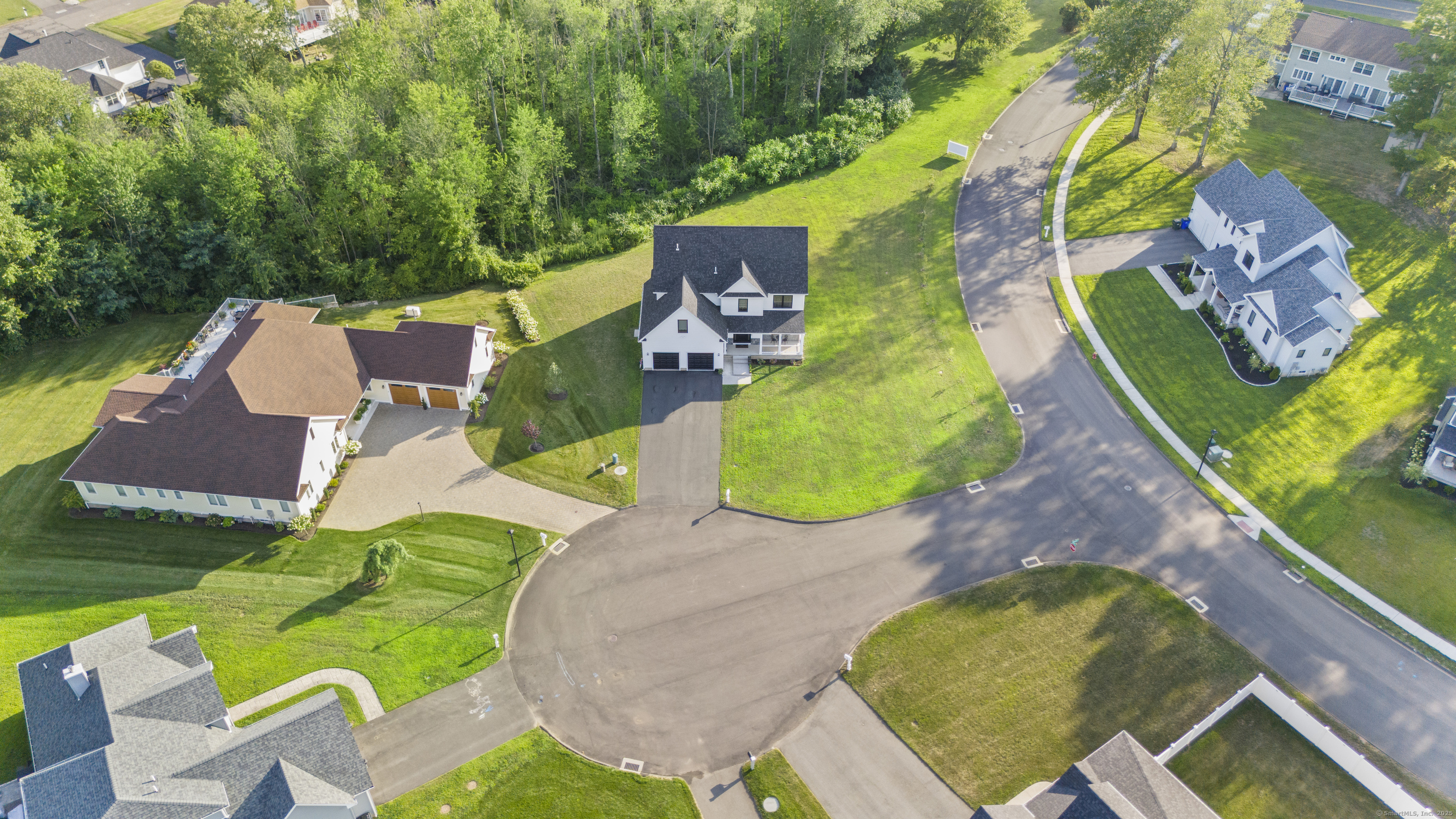 6 Vinnie Drive Wethersfield CT 06109