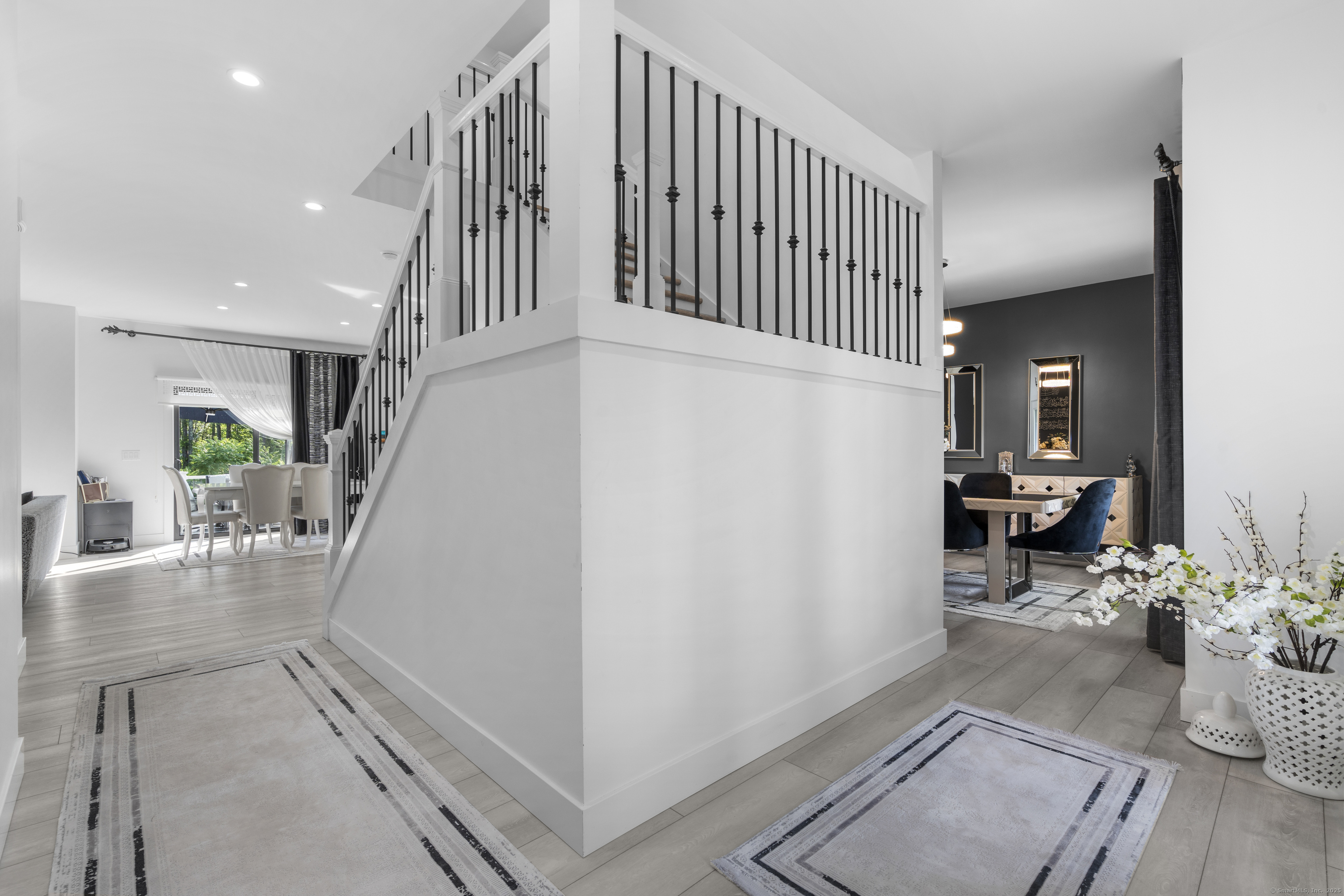 6 Vinnie Drive Wethersfield CT 06109