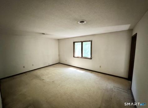 45 Quail Hollow Drive Southington CT 06489