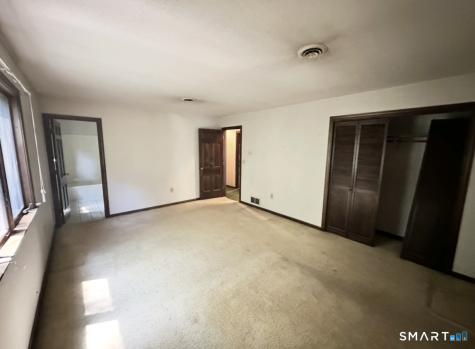 45 Quail Hollow Drive Southington CT 06489