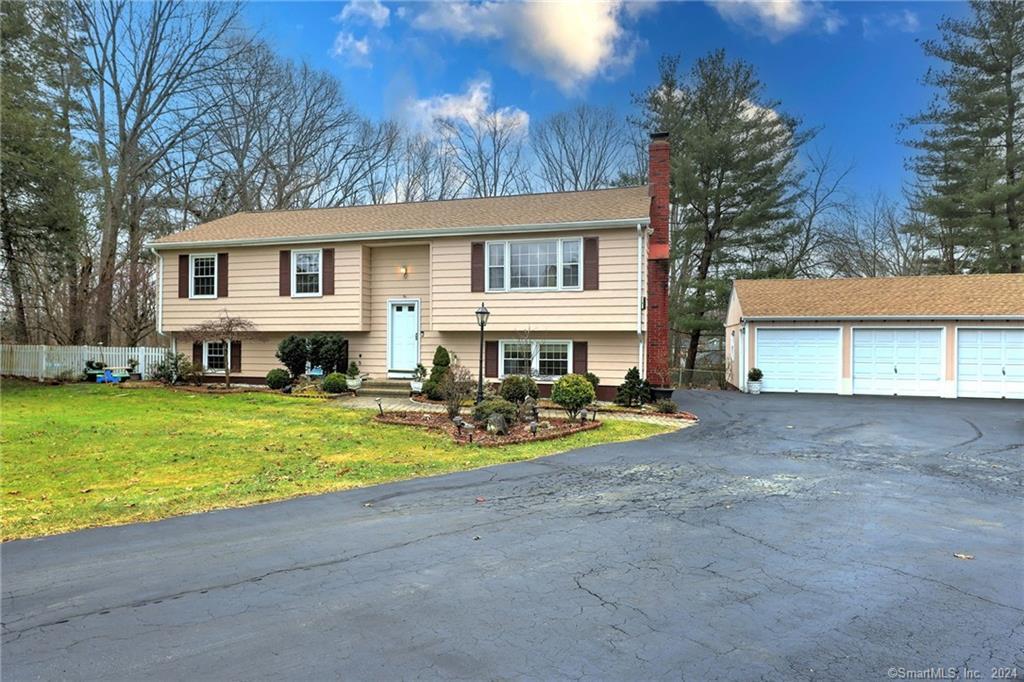 45 Country Club Lane Wallingford CT 06492