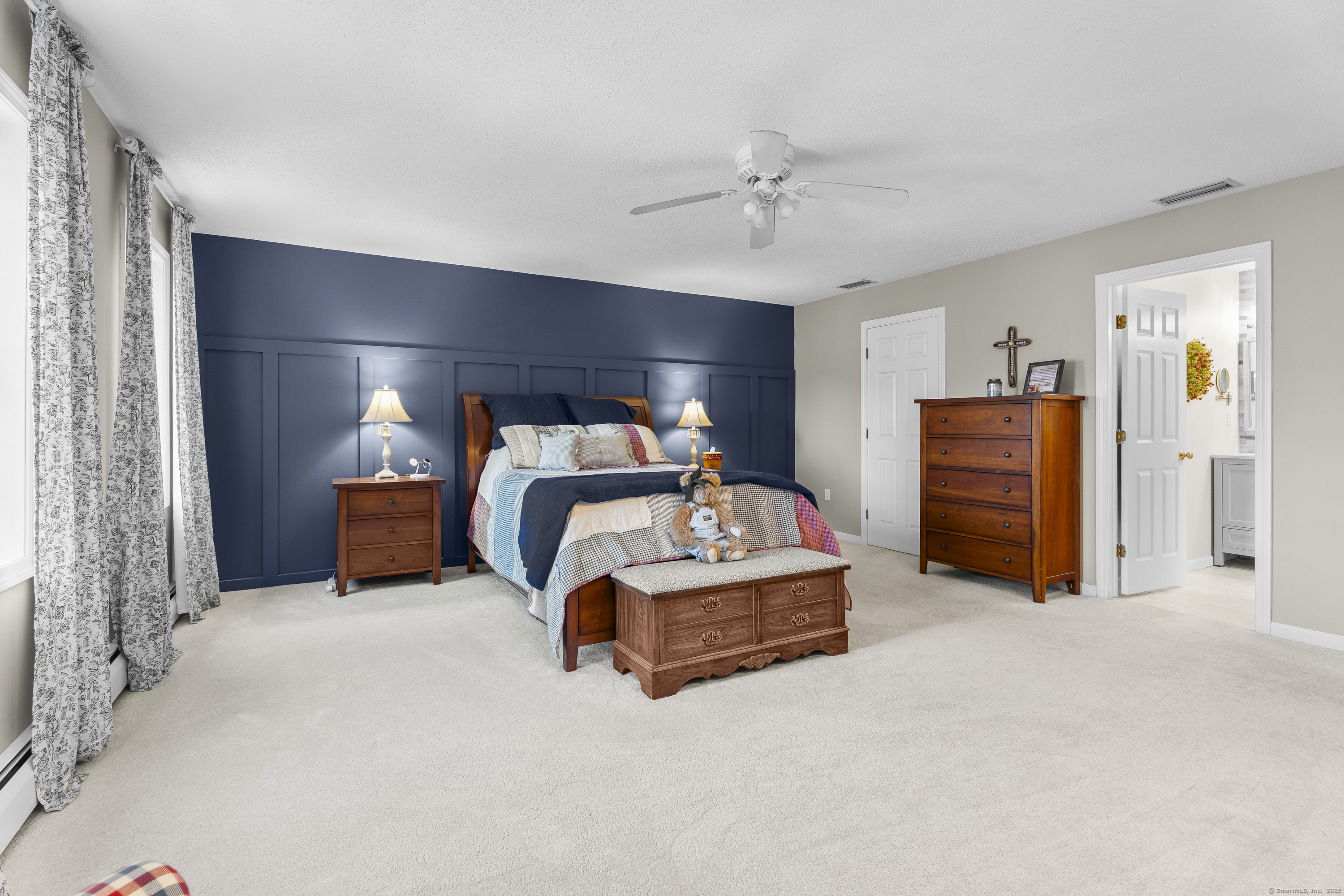 20 Mohegan Lane Hebron CT 06231