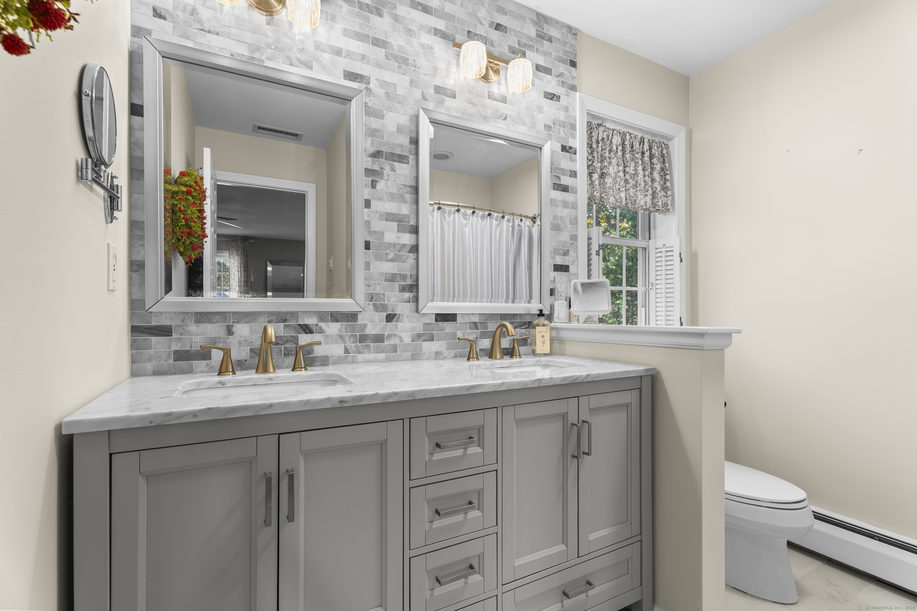 20 Mohegan Lane Hebron CT 06231