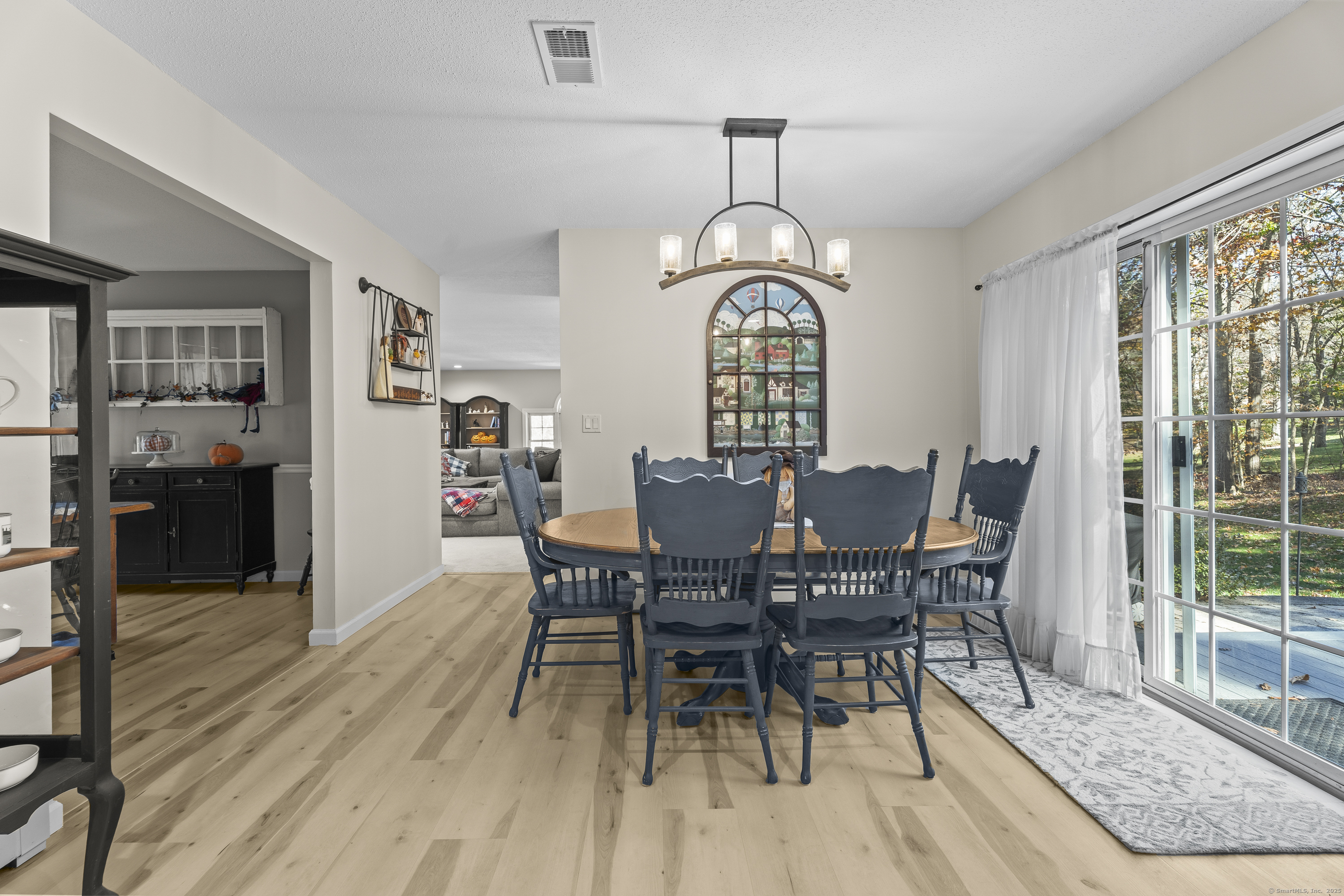 20 Mohegan Lane Hebron CT 06231