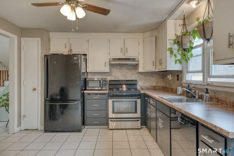 160 Windbrook Drive Windsor CT 06095