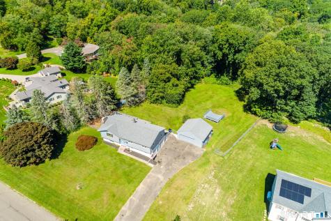 8 Smith Haven Drive Seymour CT 06483