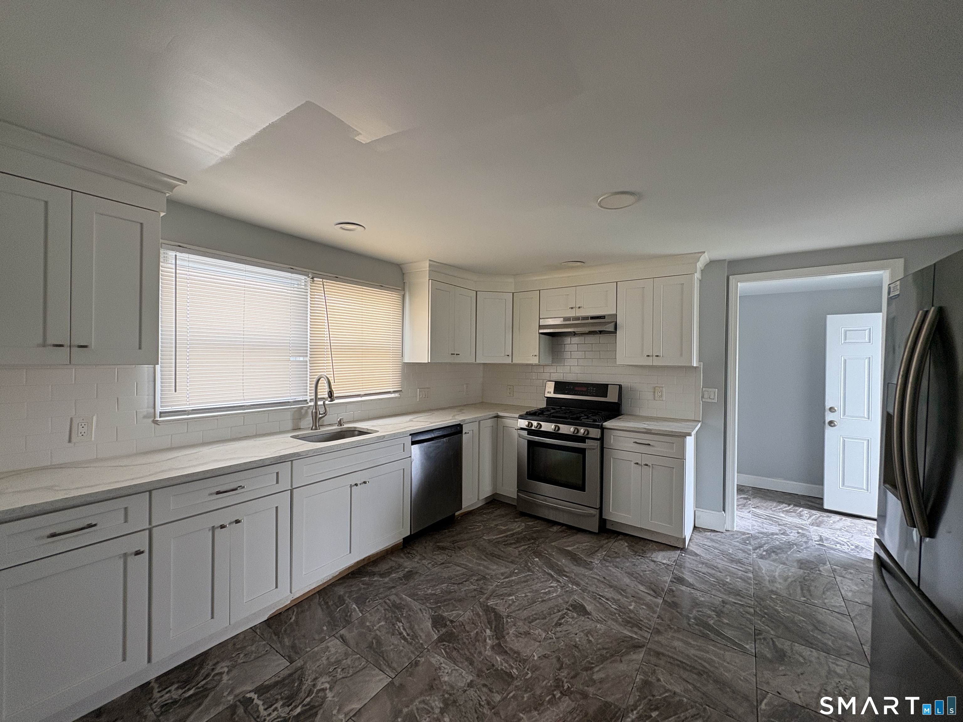 1046 Sylvan Avenue Bridgeport CT 06606
