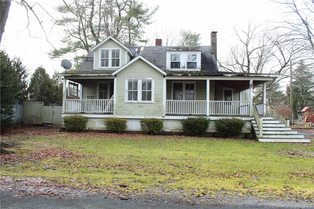 62 Pearl Street Guilford CT 06437