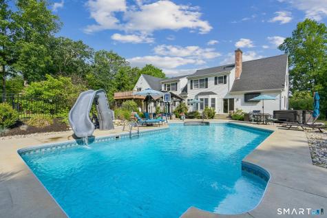 82 Valley Drive Salem CT 06420