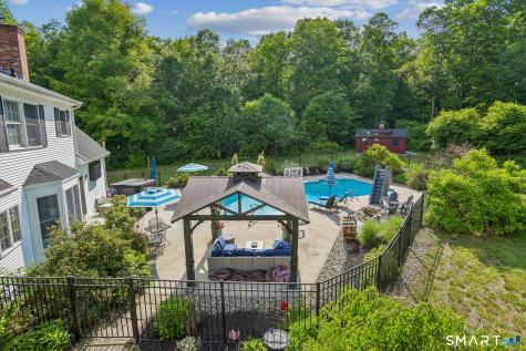 82 Valley Drive Salem CT 06420