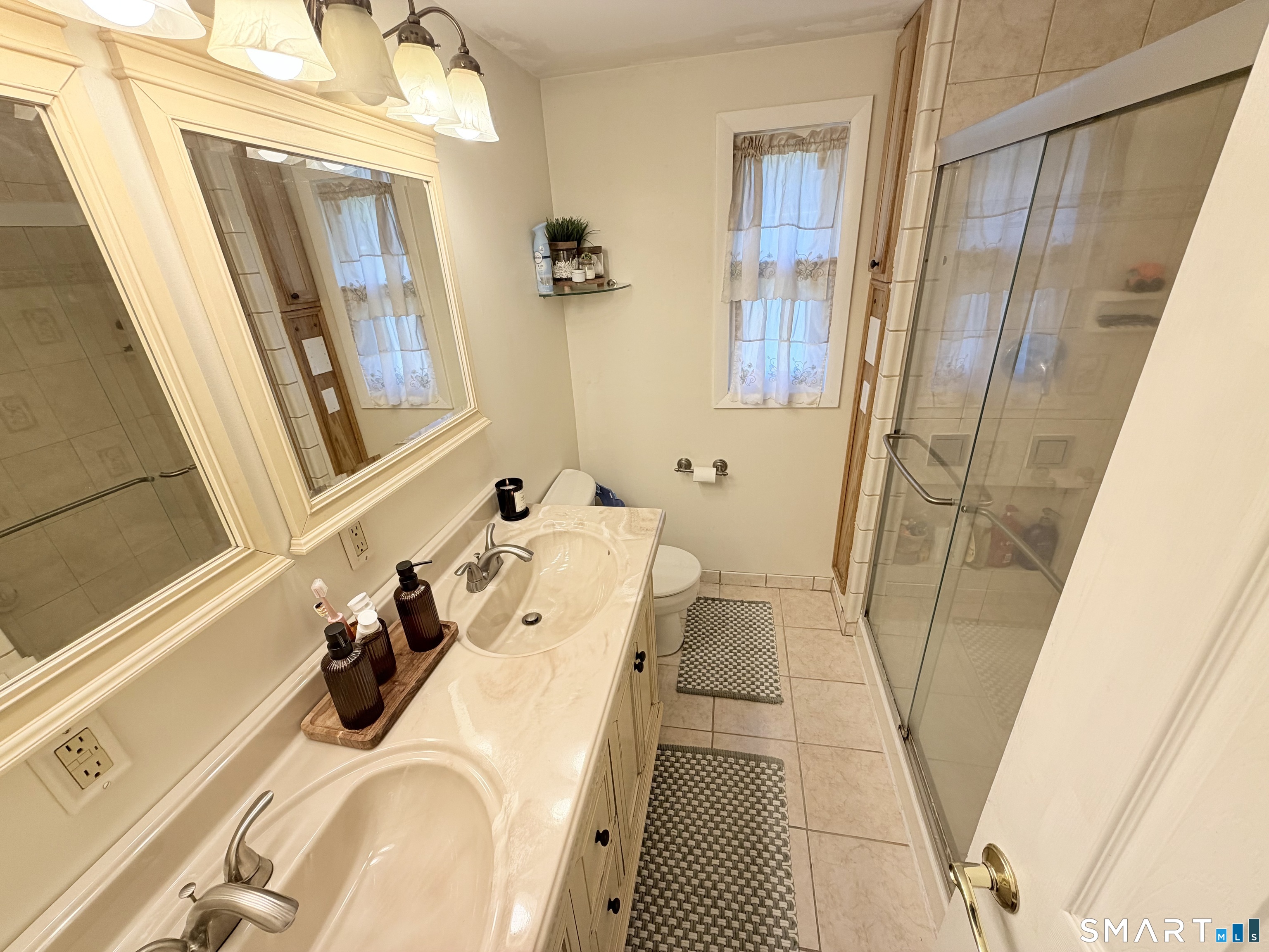 63 Peters Circle Southington CT 06489