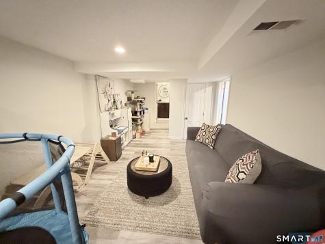 63 Peters Circle Southington CT 06489
