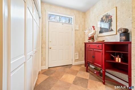 79 Chestnut Hill Road Glastonbury CT 06033