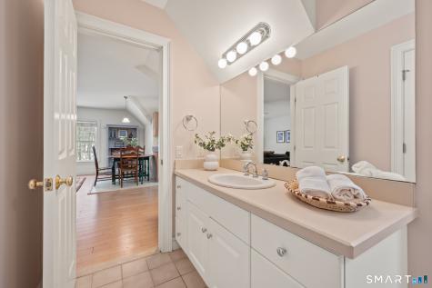 79 Chestnut Hill Road Glastonbury CT 06033