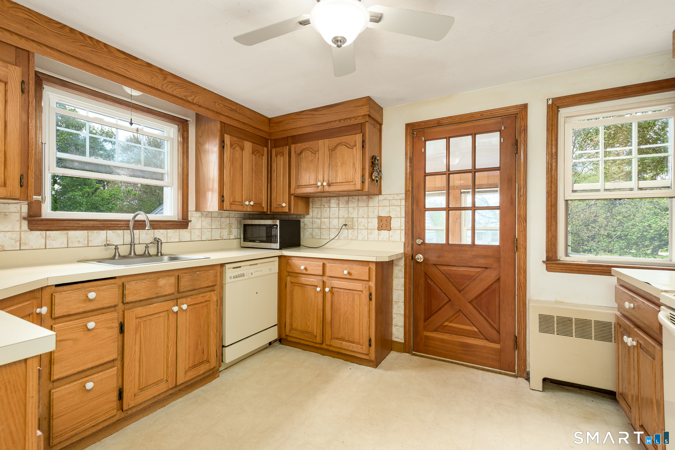 1191 Boston Turnpike Bolton CT 06043
