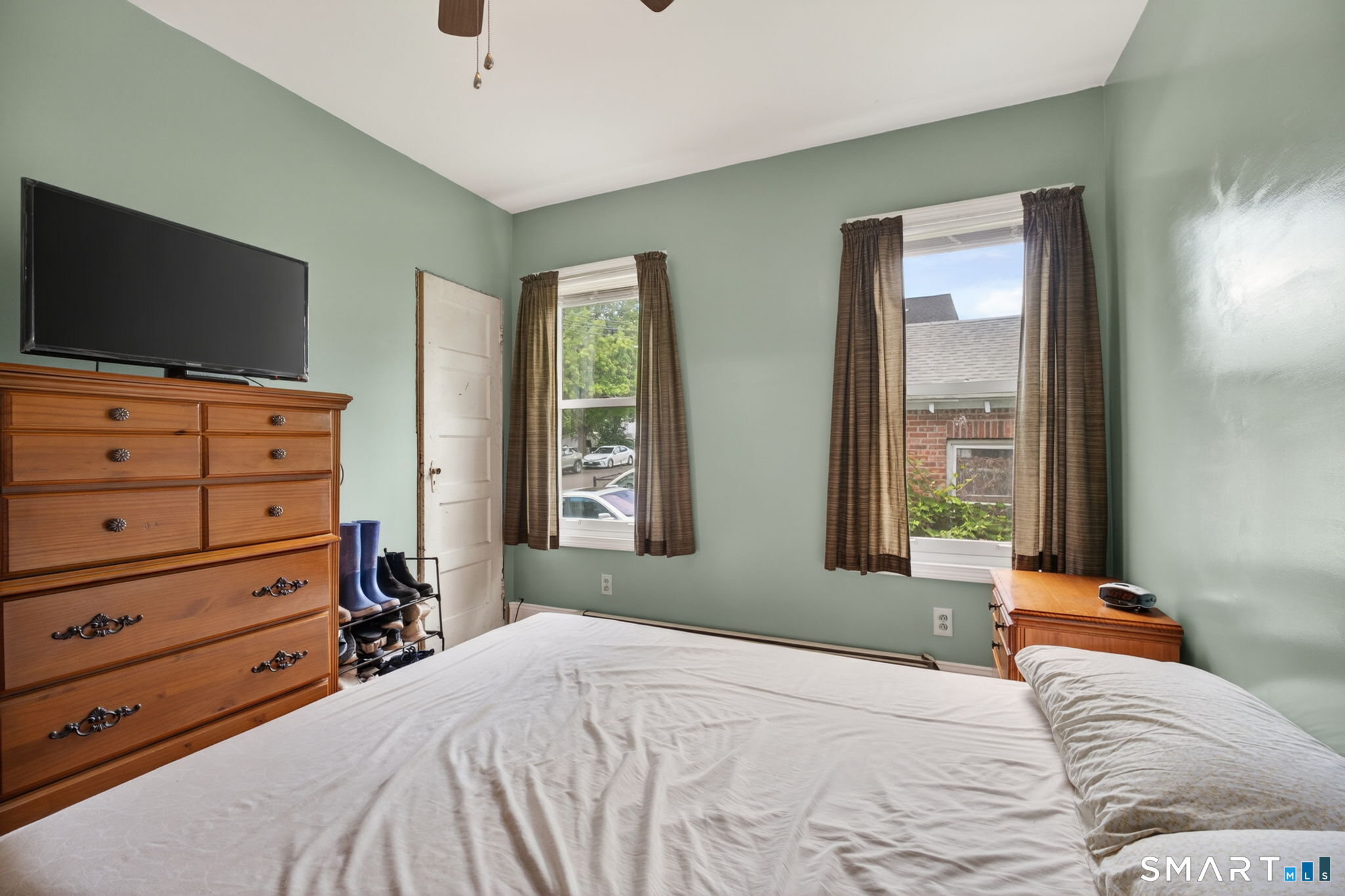 108 Irvington Street New Haven CT 06513