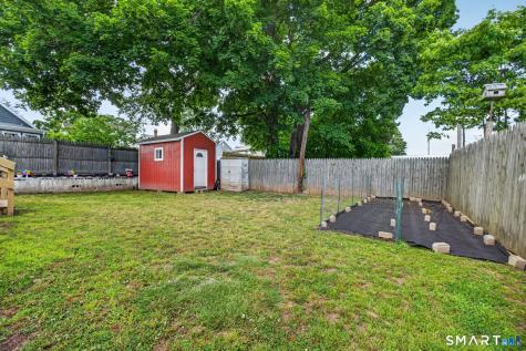 108 Irvington Street New Haven CT 06513
