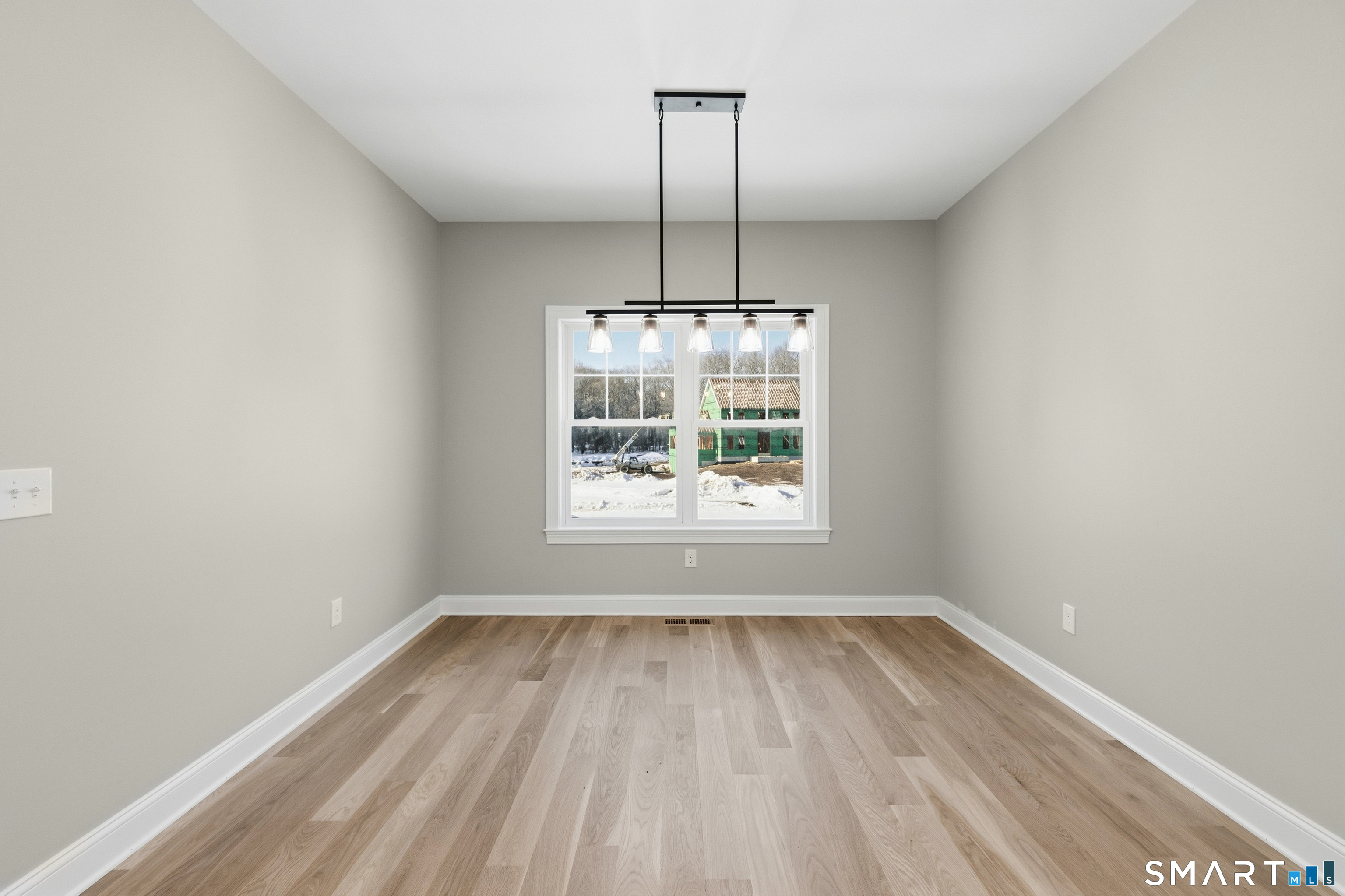 42 Holcomb Street Simsbury CT 06070