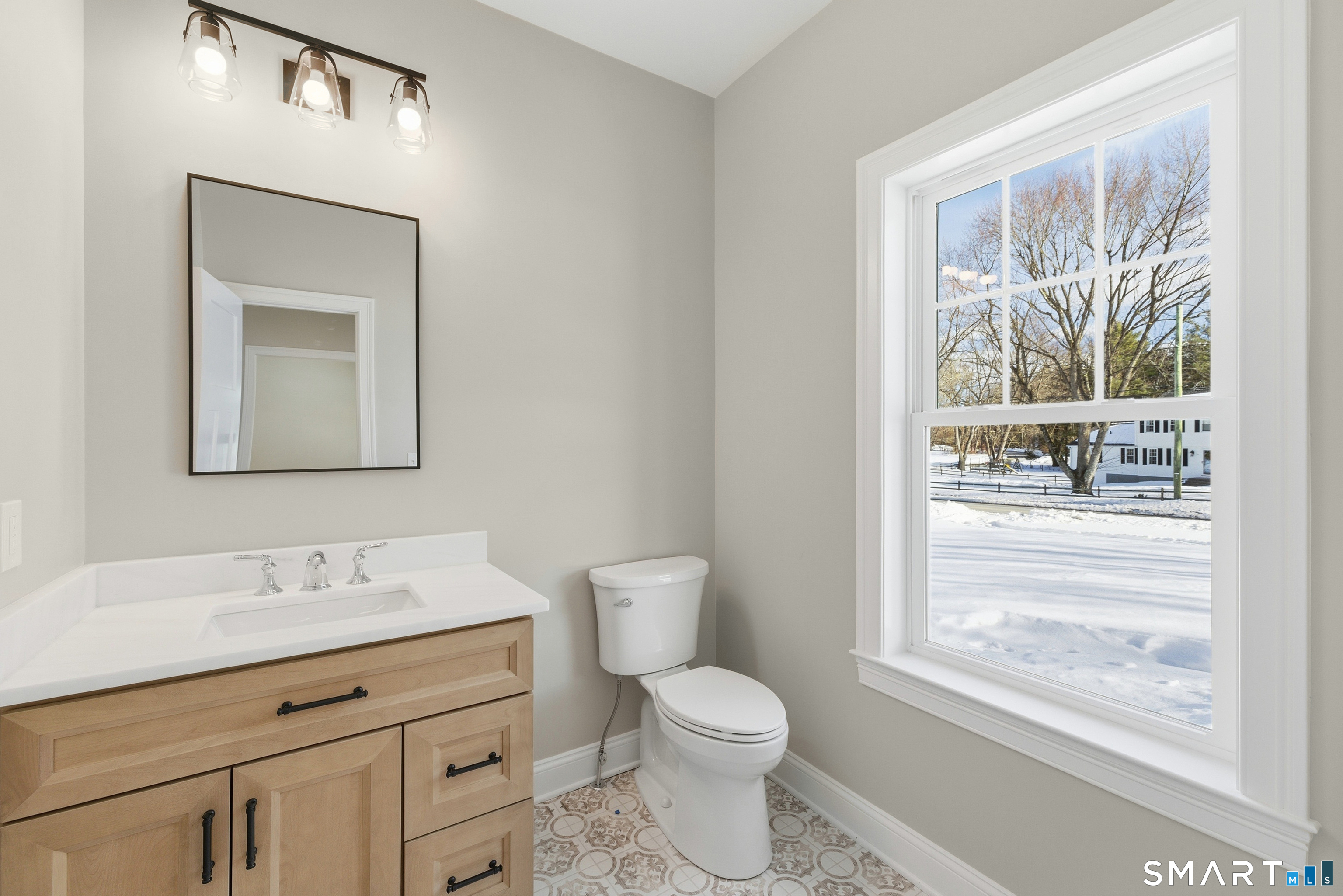 42 Holcomb Street Simsbury CT 06070