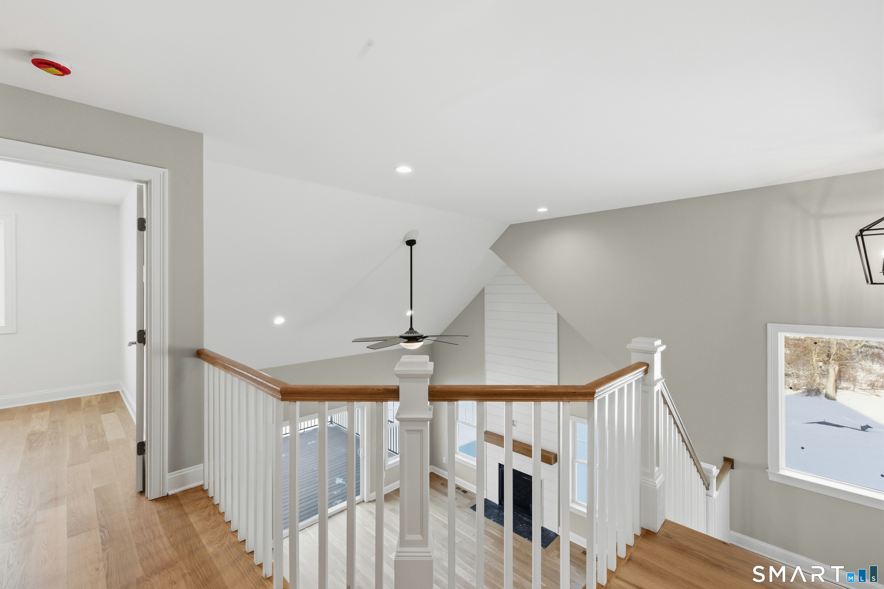 42 Holcomb Street Simsbury CT 06070