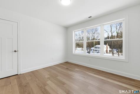 42 Holcomb Street Simsbury CT 06070