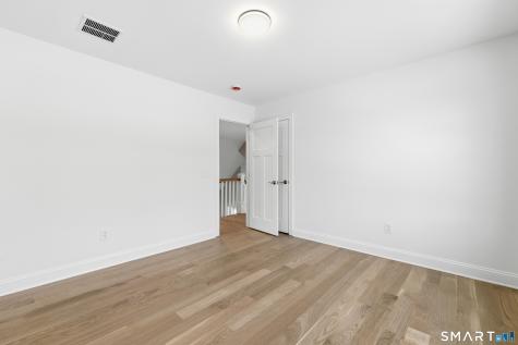 42 Holcomb Street Simsbury CT 06070