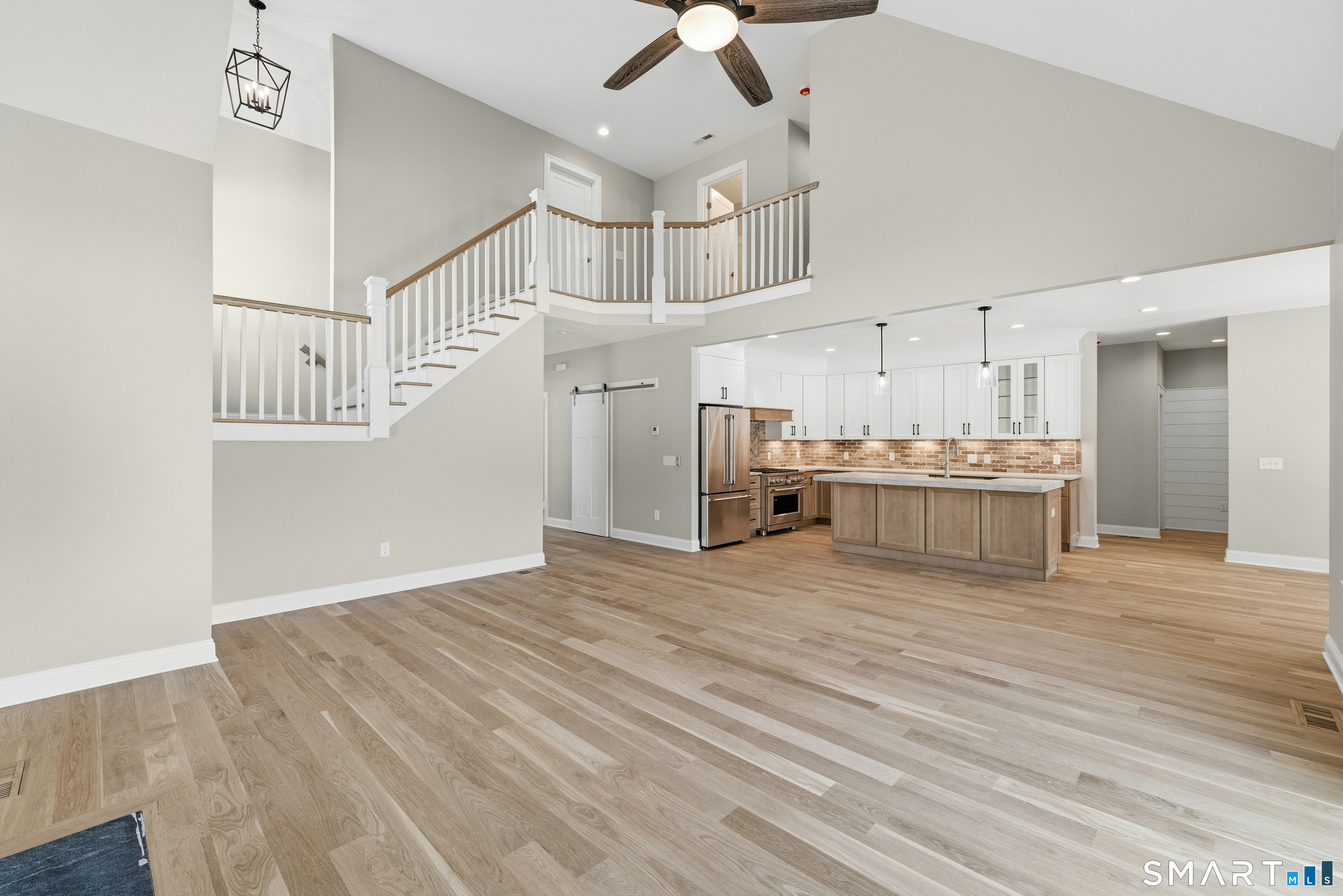 42 Holcomb Street Simsbury CT 06070