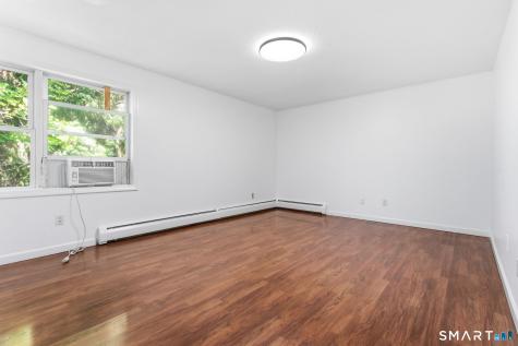 19 Kent Court Middletown CT 06457