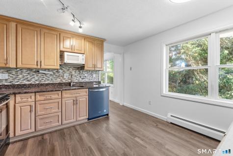 19 Kent Court Middletown CT 06457
