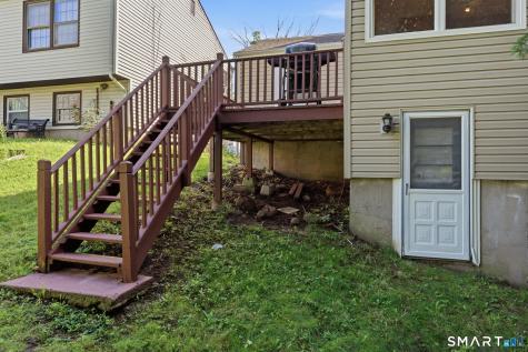 19 Kent Court Middletown CT 06457