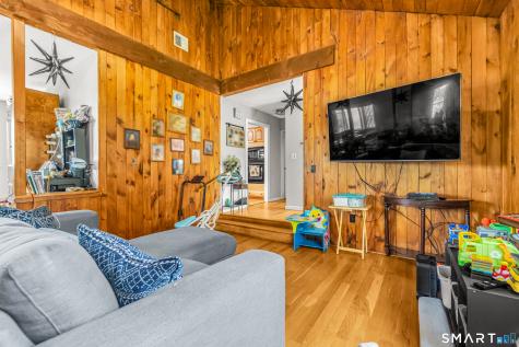 2 Chatham Terrace Bridgeport CT 06606