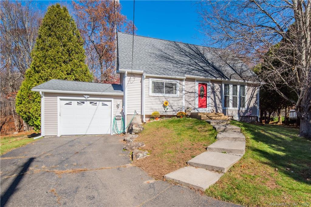 35 Simsberry Road Naugatuck CT 06770