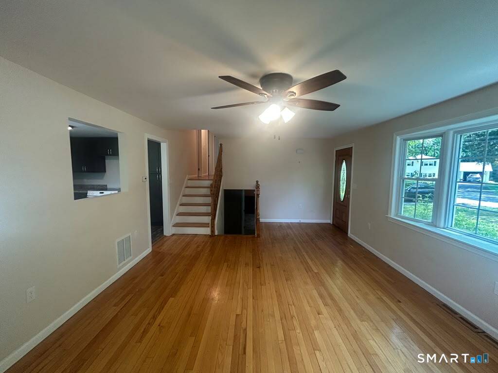 21 Larson Drive North Haven CT 06473