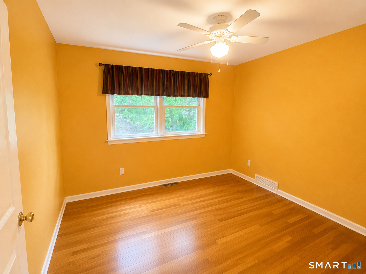 21 Larson Drive North Haven CT 06473