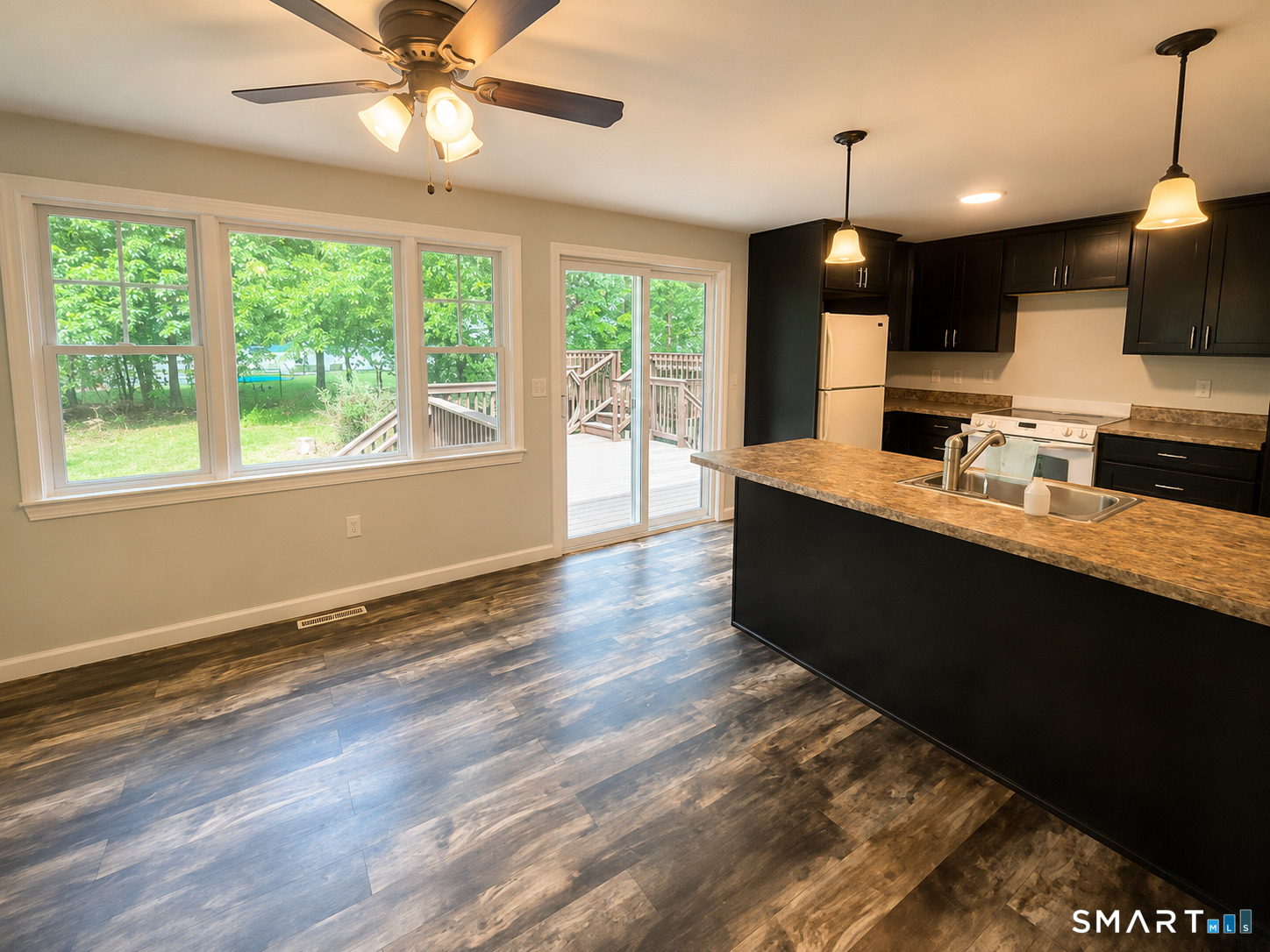 21 Larson Drive North Haven CT 06473