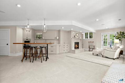 20 Turkey Hill Circle Westport CT 06880