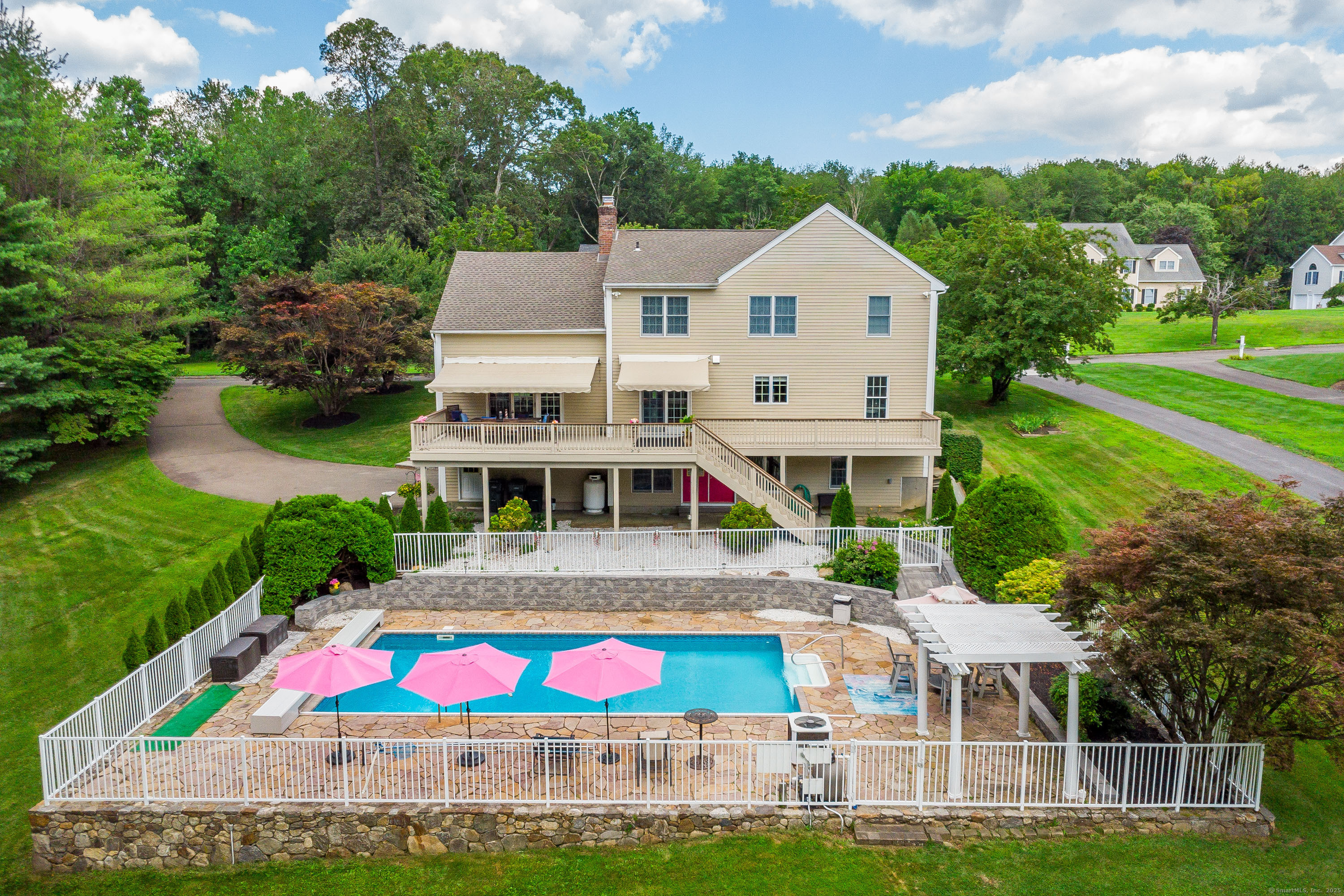 20 Laura Drive Danbury CT 06811